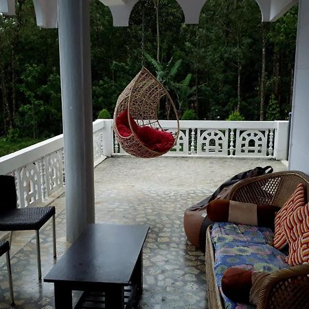 Bluebell Homestay Chikmagalūr Exteriör bild